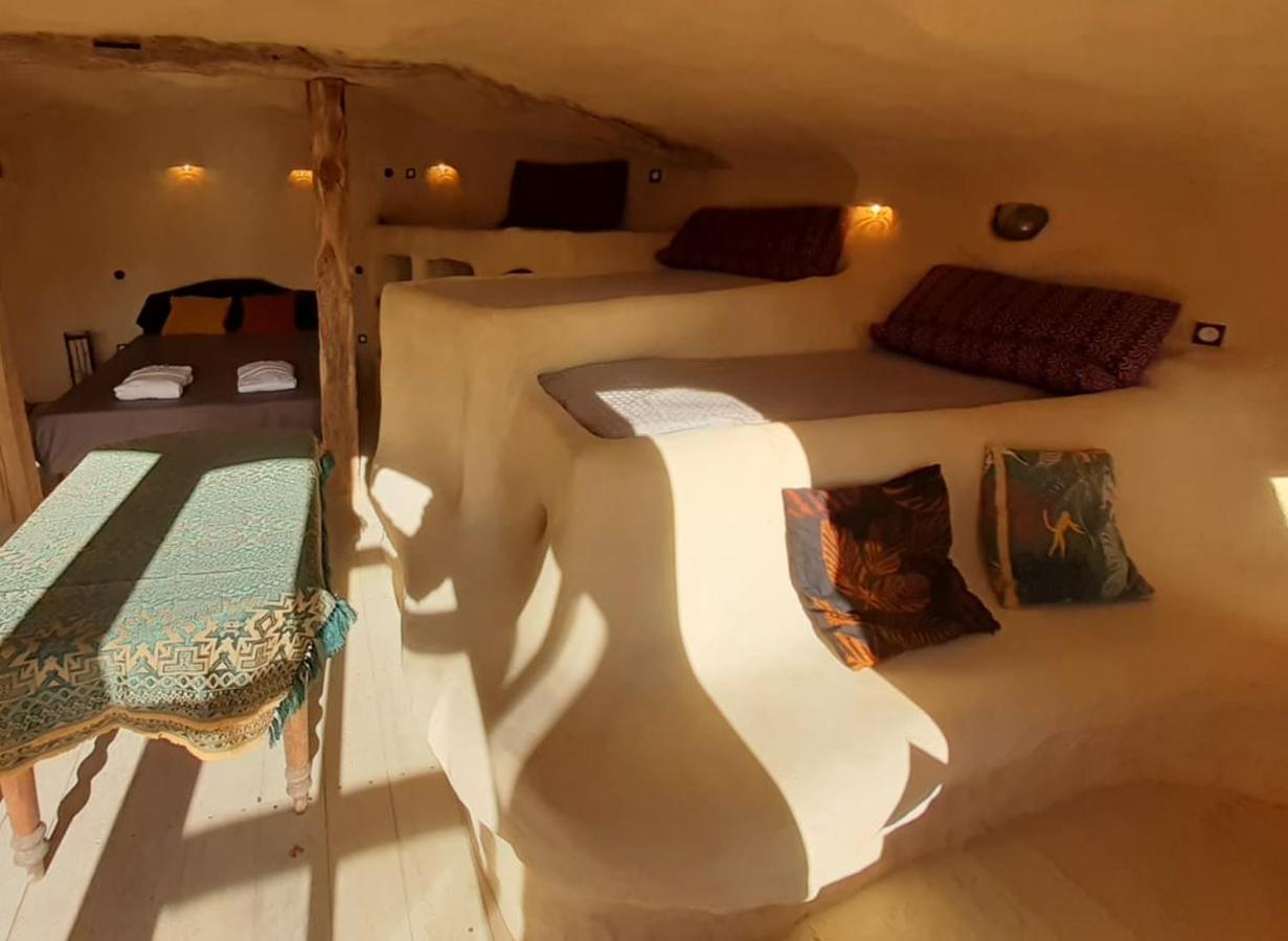 Maison Terre Les Cabanes De Fallot - Sauna Bain-Froid Piscine Naturelle L'isle-Bouzon 외부 사진