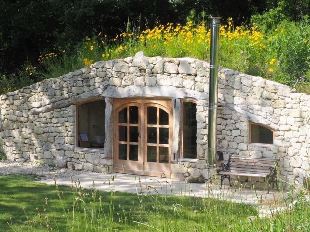 Maison Terre Les Cabanes De Fallot - Sauna Bain-Froid Piscine Naturelle L'isle-Bouzon 외부 사진